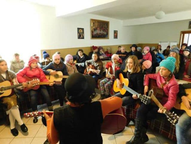 program artistic Dumeni si Vorniceni 005