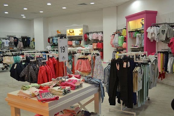 Noriel la Uvertura Mall (3)