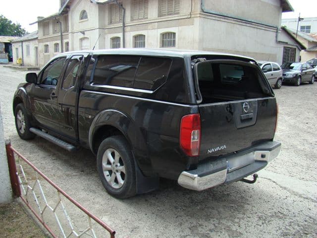Nissan Navara furat din Franţa (4)