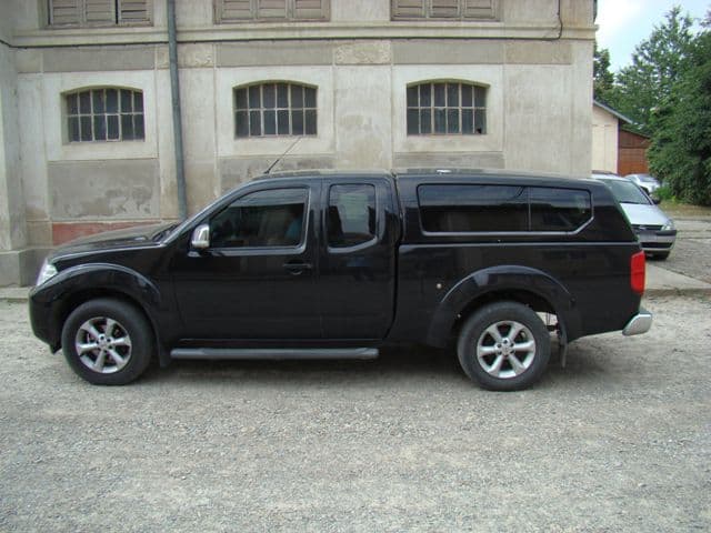 Nissan Navara furat din Franţa (6)
