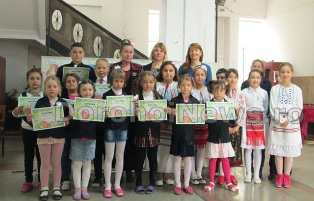 elevi scoala Broscauti 11