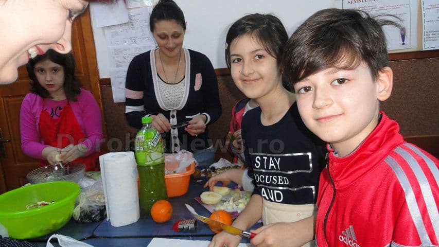 activitati scoala Kogalniceanu 14