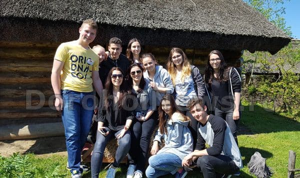 elevi Colegiul Grigore Ghica 04