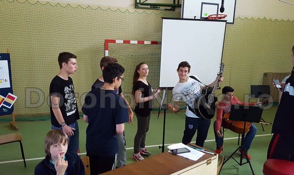 elevi Colegiul Grigore Ghica 10