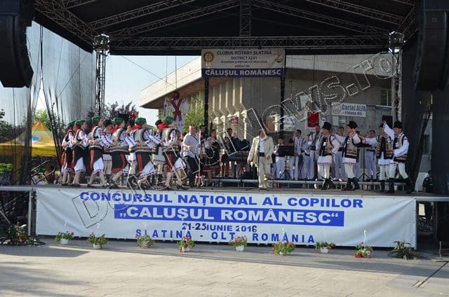 Mugurelul-Margineanca la Calusul Romanesc Slatina_06