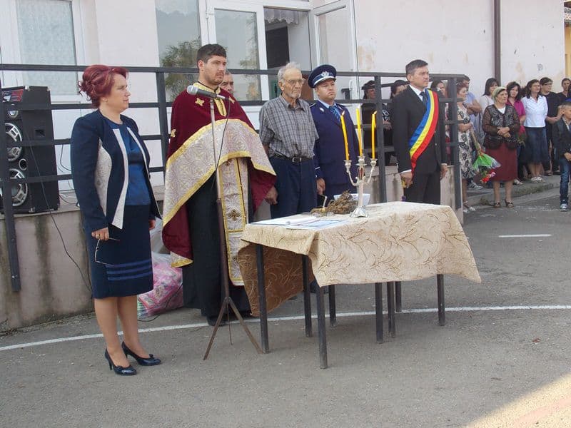 Ibanesti deschidere an scolar 07