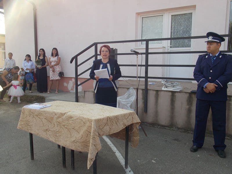Ibanesti deschidere an scolar 12