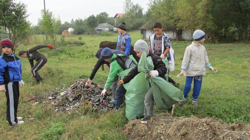 LET S DO IT Pomirla (14)