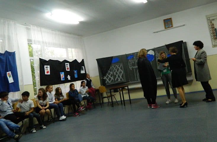 elevi Scoala Gimnaziala Stefan cel Mare Dorohoi 002