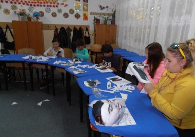 elevi Scoala Gimnaziala Stefan cel Mare Dorohoi 005