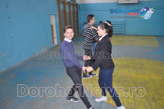 Repetitii bal Regina_08