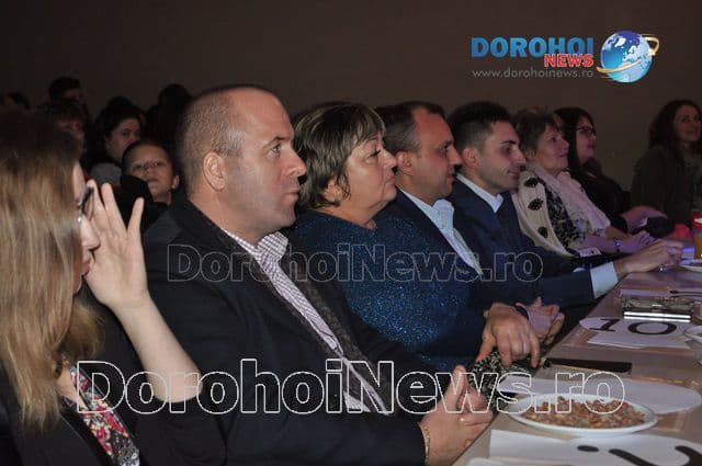 Balul Bobocilor Regina_07