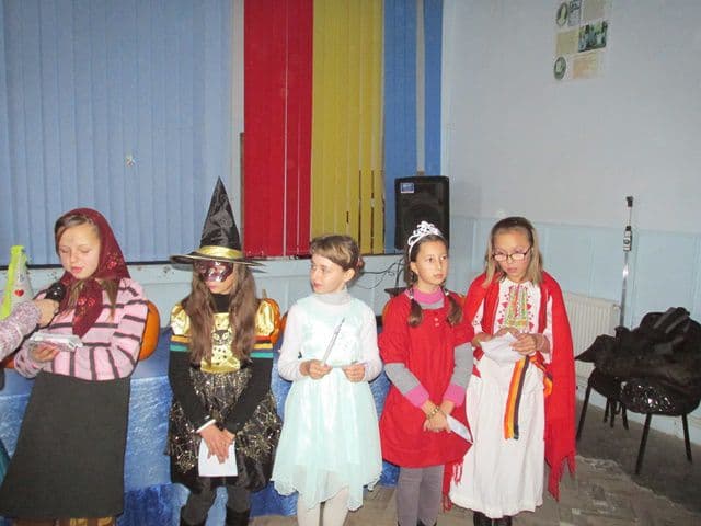 Halloween liceul Basota Pomirla 004