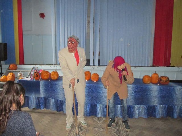 Halloween liceul Basota Pomirla 001