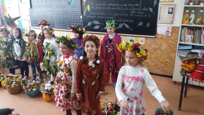 Scoala Smirdan 004