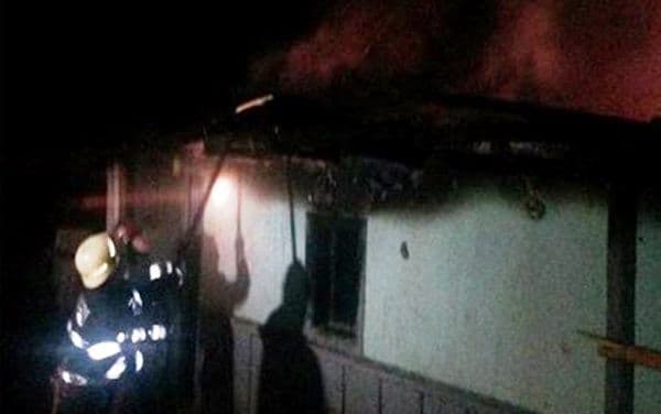 Cordareni incendiu casa