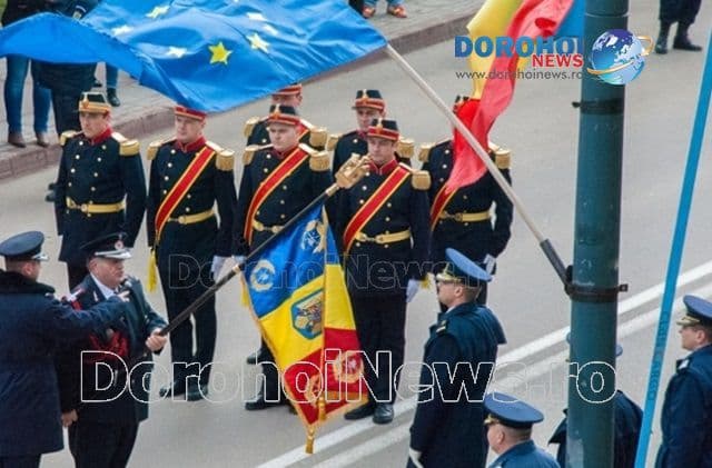 Drapelul inmanat pompierilor_05