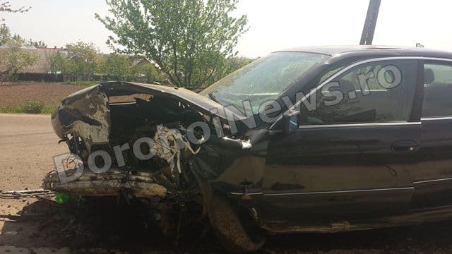 Accident rutier la Dersca 04