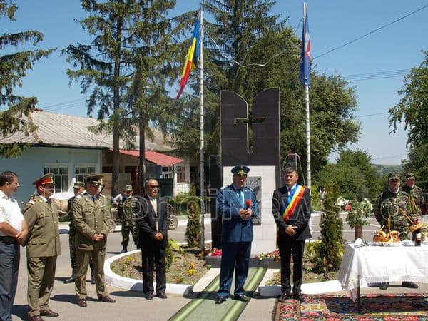 Ziua Eroilor Ibanesti 10