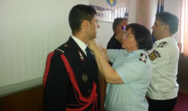 pompieri avansaţi în grad (2)