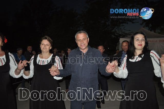 Oficialitati si premiati_05