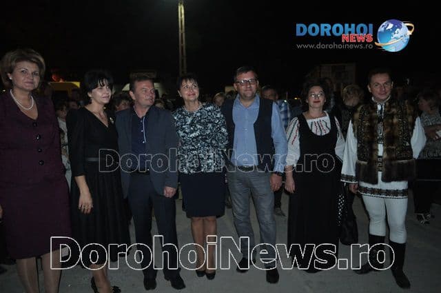 Oficialitati si premiati_11