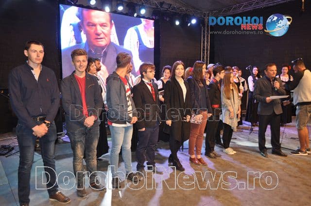 Oficialitati si premiati_13