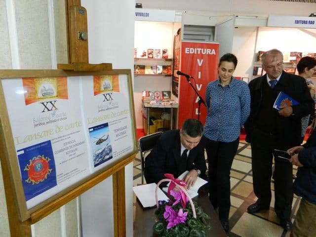 Lansare carte Bucuresti - 03.11.2016 024