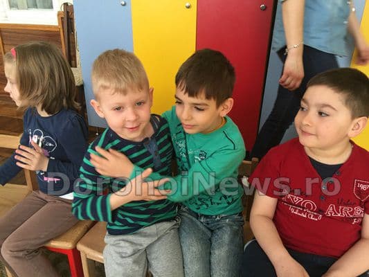 Dorohoi ziua mondiala a autismului 07