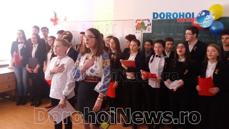 Ziua Unirii sărbătorită la Gimnaziul „Mihail Kogălniceanu” Dorohoi - FOTO