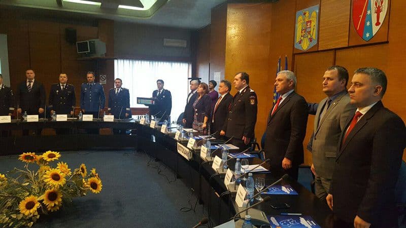 Peste 40% mai multe misiuni pentru pompierii botoşăneni, în 2016 - FOTO