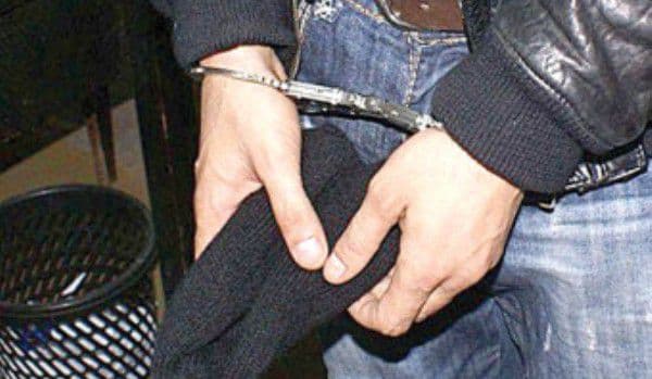 Tânăr condamnat la închisoare pentru furt calificat, depistat de polițiști și dus la penitenciarul Botoșani