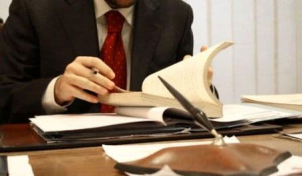 Primăria Municipiului Dorohoi caută doi directori pe salarii de 4000 lei