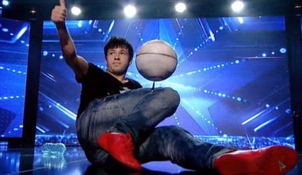 Un tânăr din Botoșani a făcut senzație la „Românii au talent”