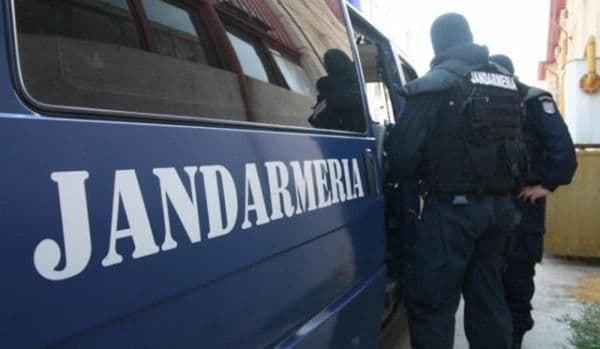 Scandalagii sancționați de jandarmi