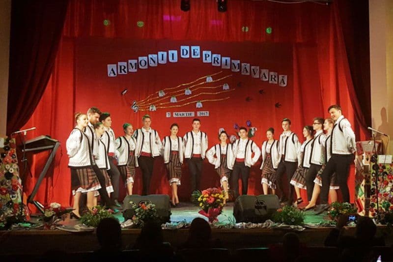 Seminarul Teologic Dorohoi – Gânduri frumoase pentru mama - FOTO