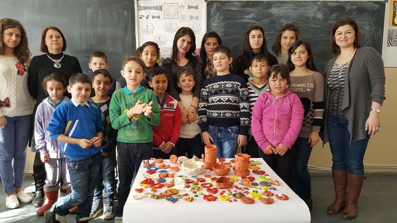 „Spune NU discriminării și abandonului școlar!” – Proiect de parteneriat școlar la Școala Gimnazială „Ștefan cel Mare” Dorohoi - FOTO