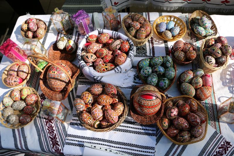 Începe Festivalul – Concurs de Ouă Încondeiate - FOTO