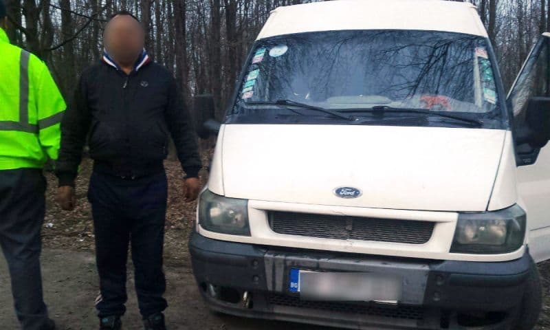 Mașini cu acte false depistate de Poliţiştii de frontieră dorohoieni