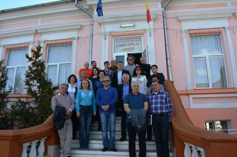 Conferința Natională a directorilor de concursuri și festivaluri naționale și internaționale de folclor s-a încheiat - FOTO