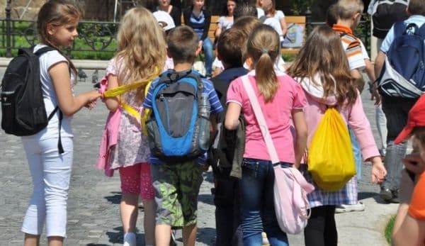Vacanța de Paște 2017. Când se întorc elevii la școală, schimbare pe ultima sută de metri!