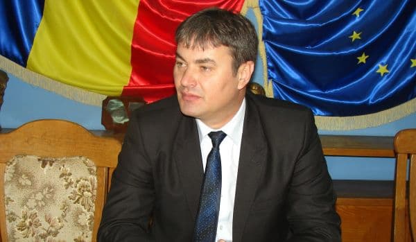 Noi măsuri luate de Prefectul Dan Șlincu pentru a evita aglomerația de la Serviciul Permise și Înmatriculări Auto