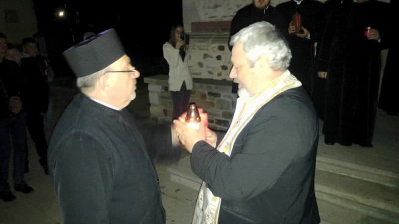 Lumina Sfântă a ajuns și la Dorohoi - FOTO