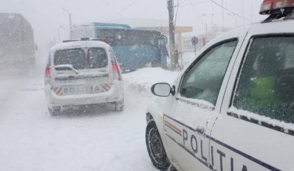 Un municipiu din Moldova este izolat de România! Locuitorii au rămas fără curent, apă și telefonie mobilă