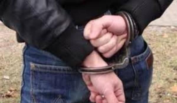 Tânăr din Dorohoi băgat la răcoare după ce a furat diverse bunuri de la opt persoane
