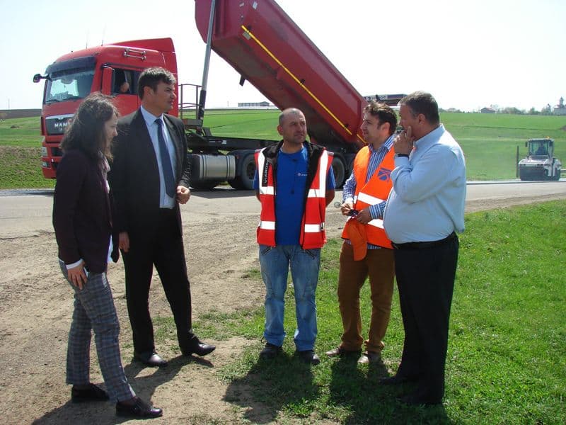 Lucrările de reabilitare pe drumurile naţionale din judeţ, inspectate de prefect - FOTO