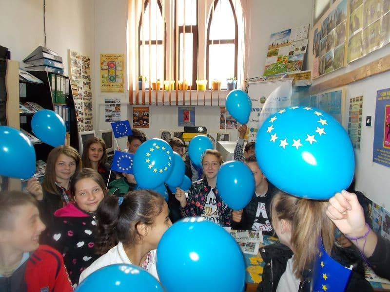 Ziua Europei sărbătorită și la Şcoala Gimnazială „Ioan Murariu” Cristinești - FOTO