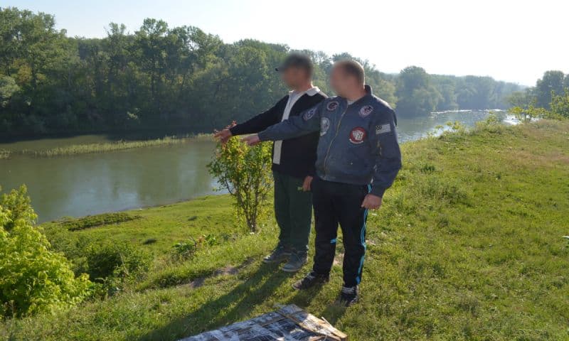 Focuri de armă la frontiera cu Republica Moldova pentru reţinerea unor contrabandişti - FOTO
