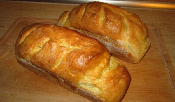 Cea mai simplă reţetă de pâine de casă