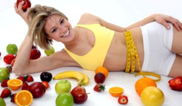 5 exerciții care te scapă de colăceii de pe abdomen, fără dietă